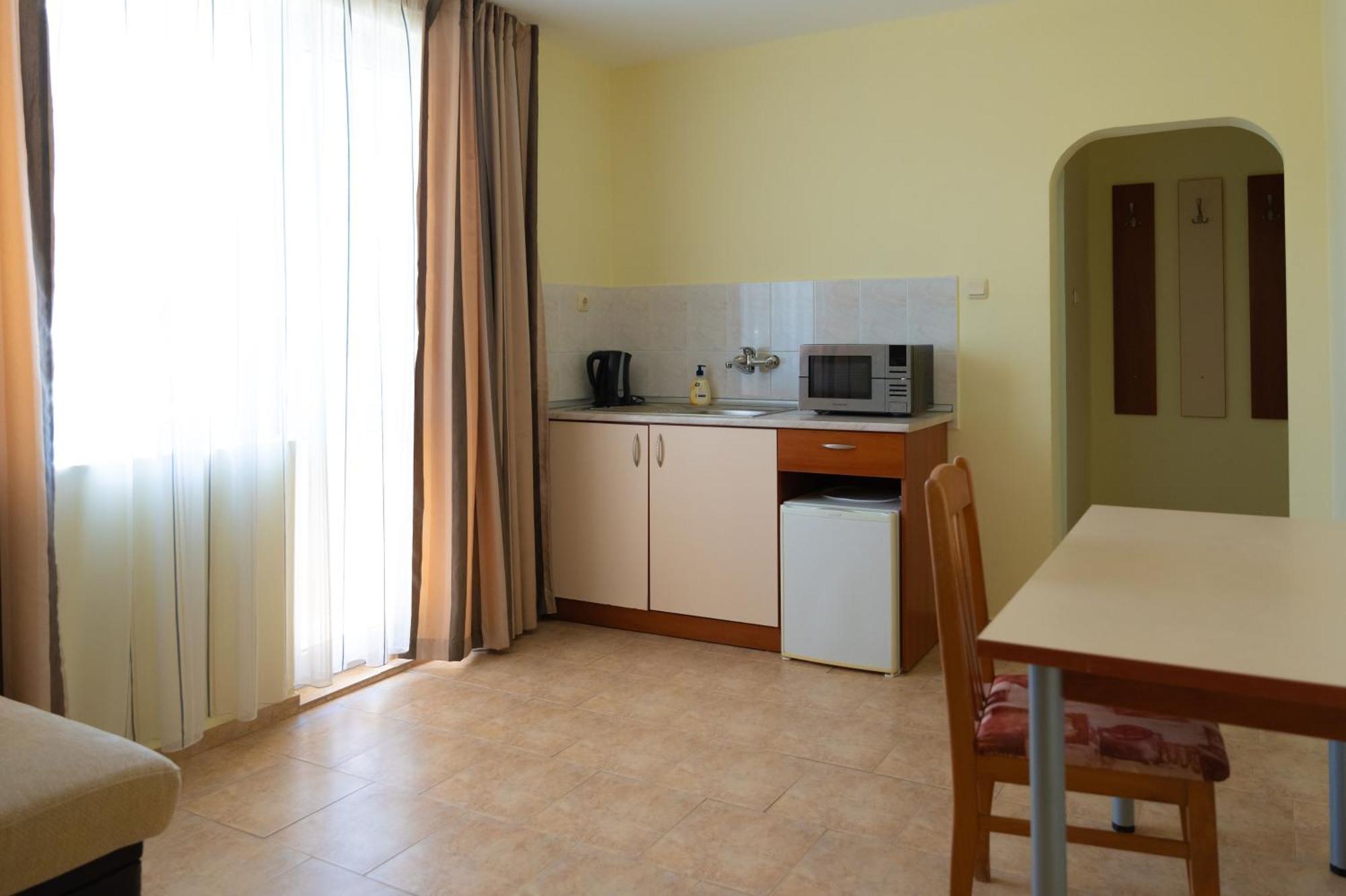 Zlatna Ribka Černomorec Exterior foto