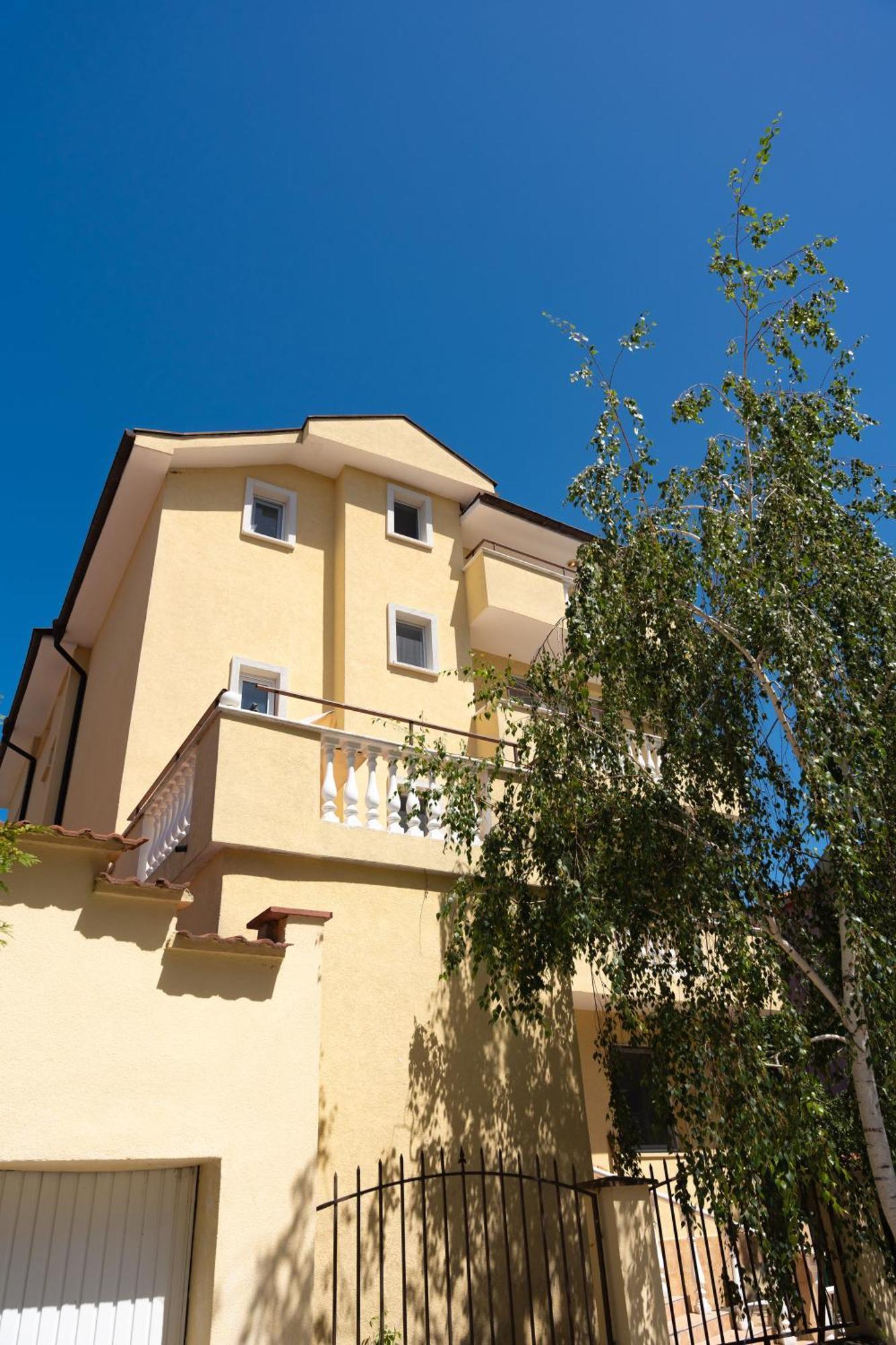Zlatna Ribka Černomorec Exterior foto