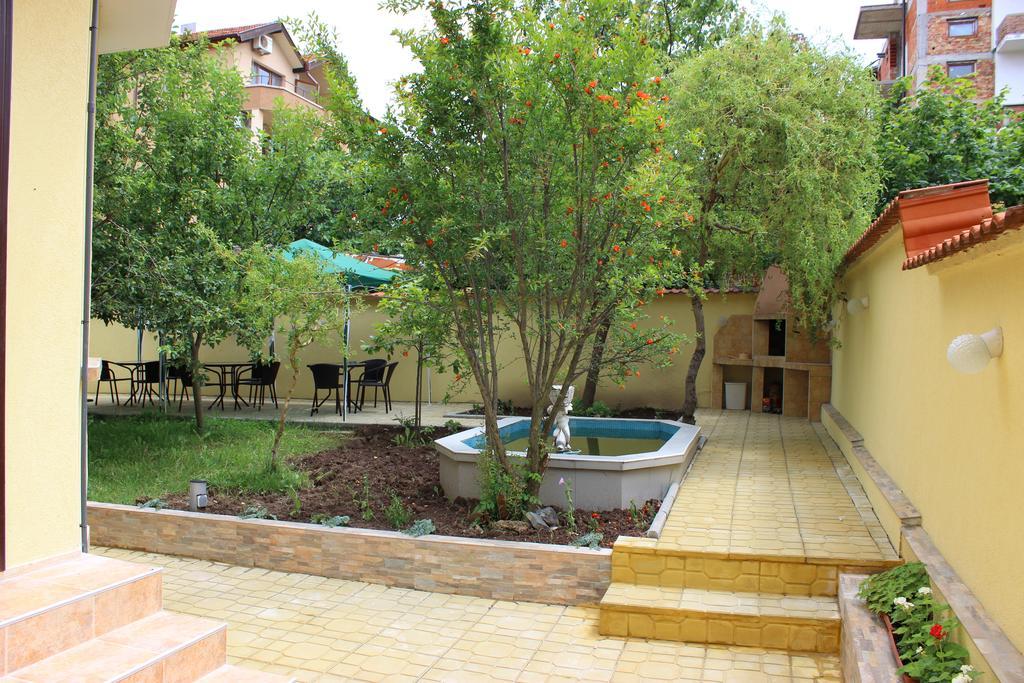 Zlatna Ribka Černomorec Exterior foto
